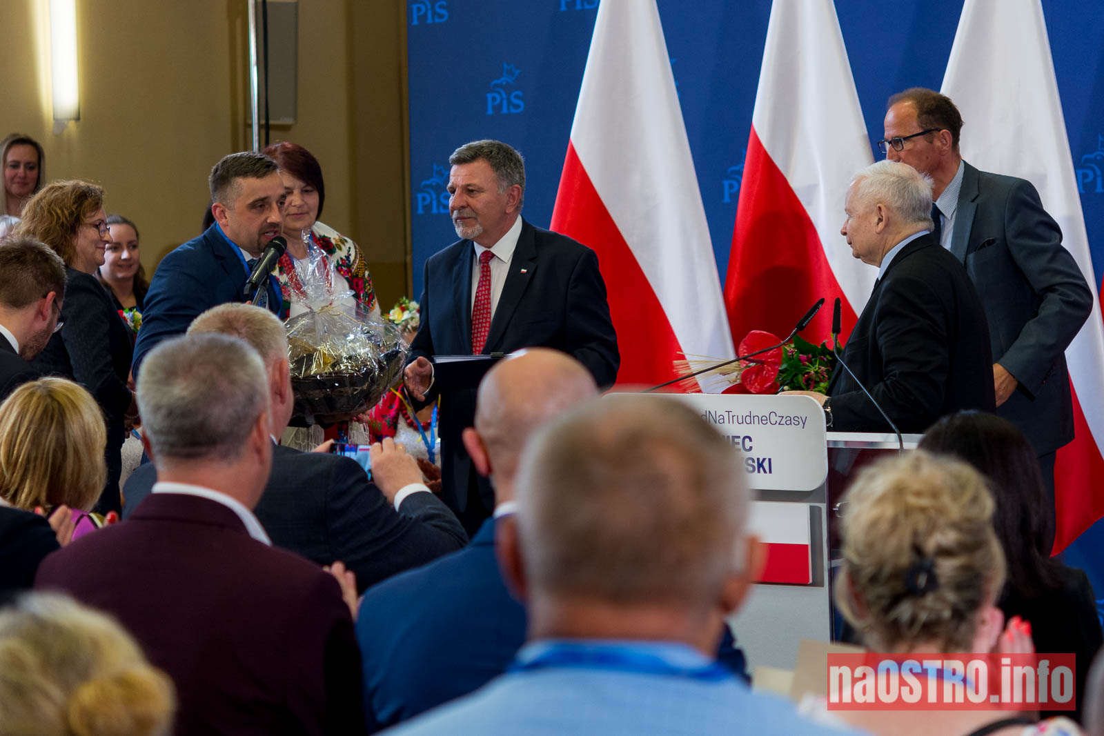 NaOSTROinfo Jarosław Kaczyński w Ostrowcu Św-27