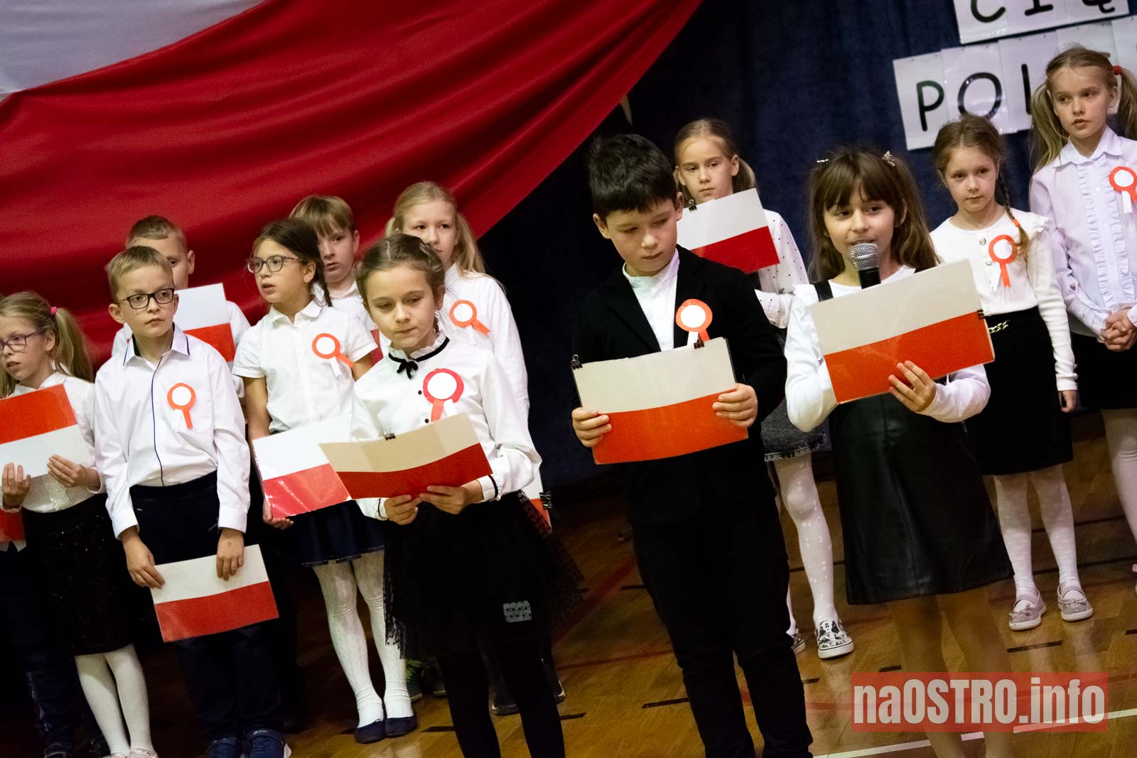 NaOSTROinfo Swięto Niepodległości - szkoła w Okole 2022-12