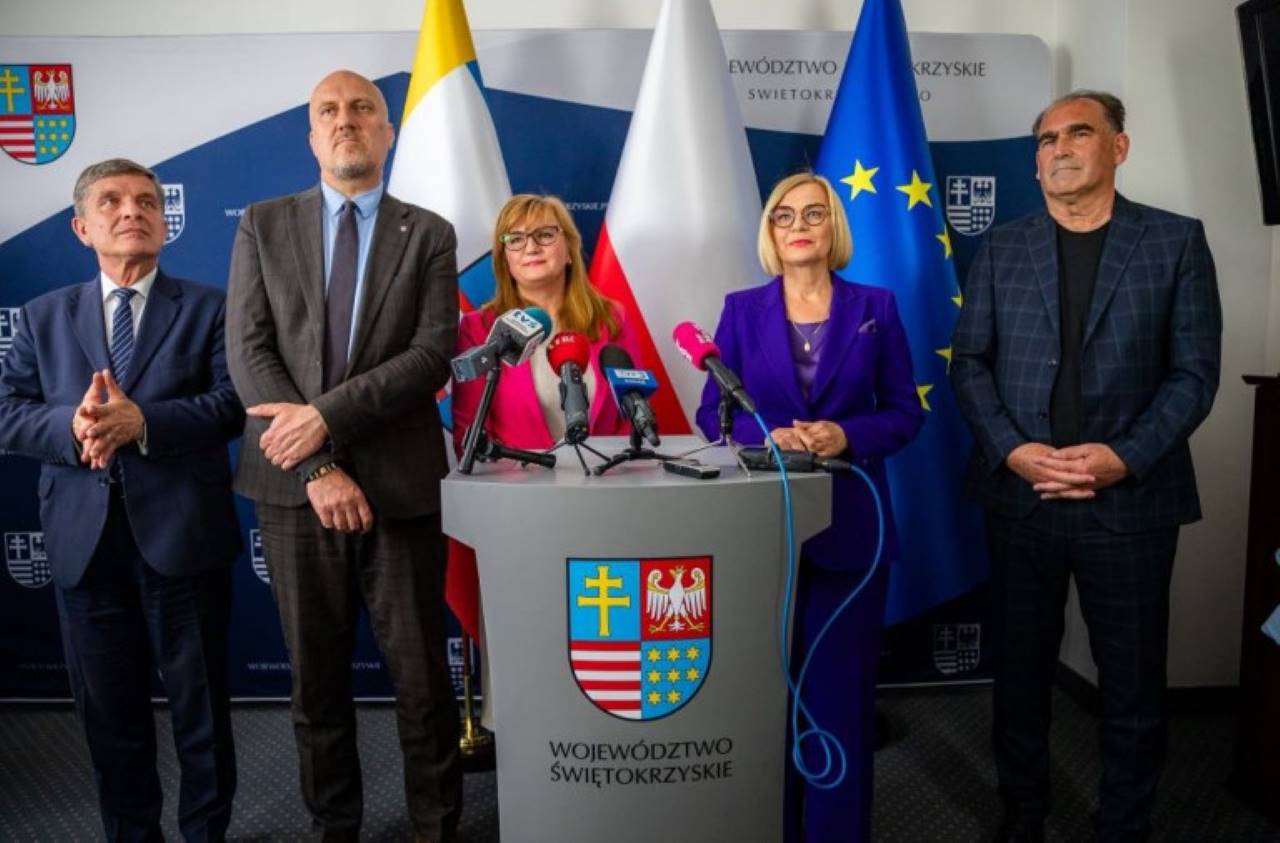 Zarząd Województwa Świętokrzyskiego odniósł się do sprawy konkursu na kandydata na dyrektora Teatru im. Stefana Żeromskiego w Kielcach