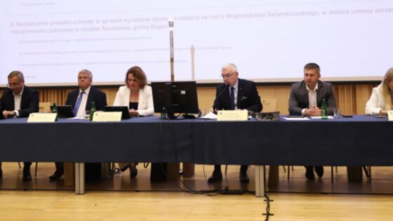 Z obrad Sejmiku Województwa Świętokrzyskiego