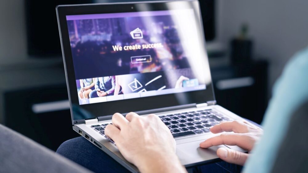 „Otwórz firmę na internet” - nowa ogólnopolska kampania wizerunkowa Grupy WeNe