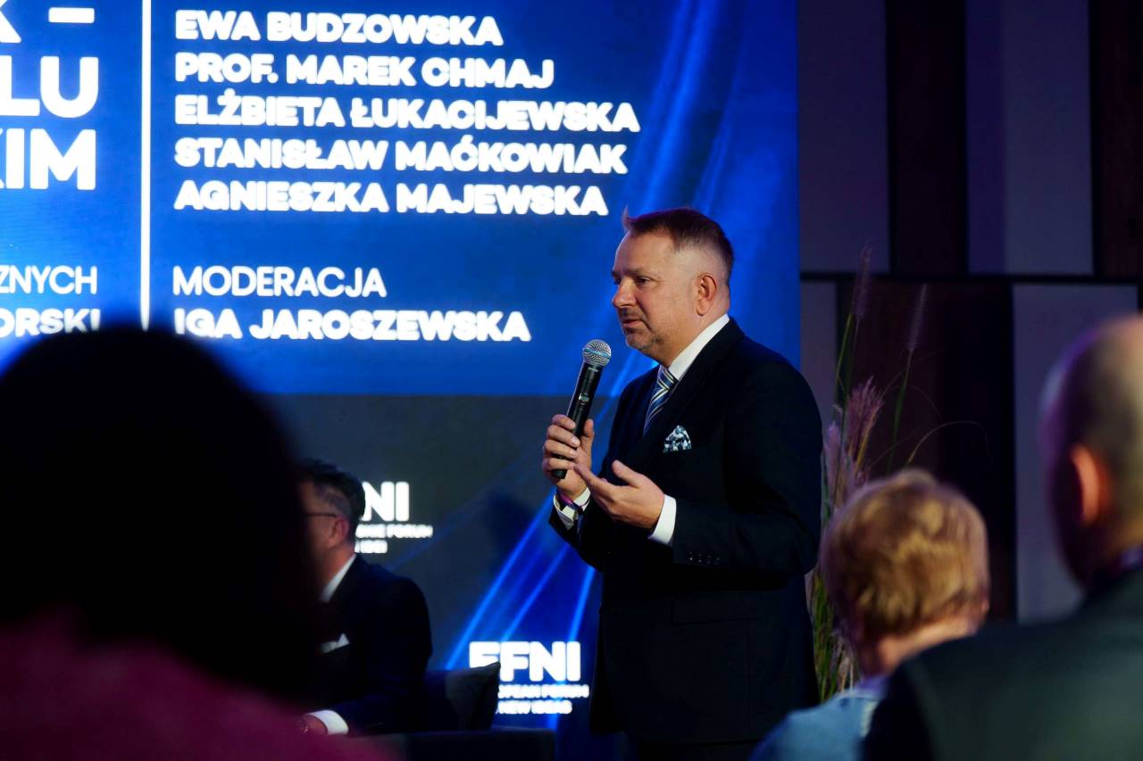 Eksperci podczas EFNI: zasada „apteka tylko dla aptekarza” - czas na zmianę "szkodliwej" regulacji
