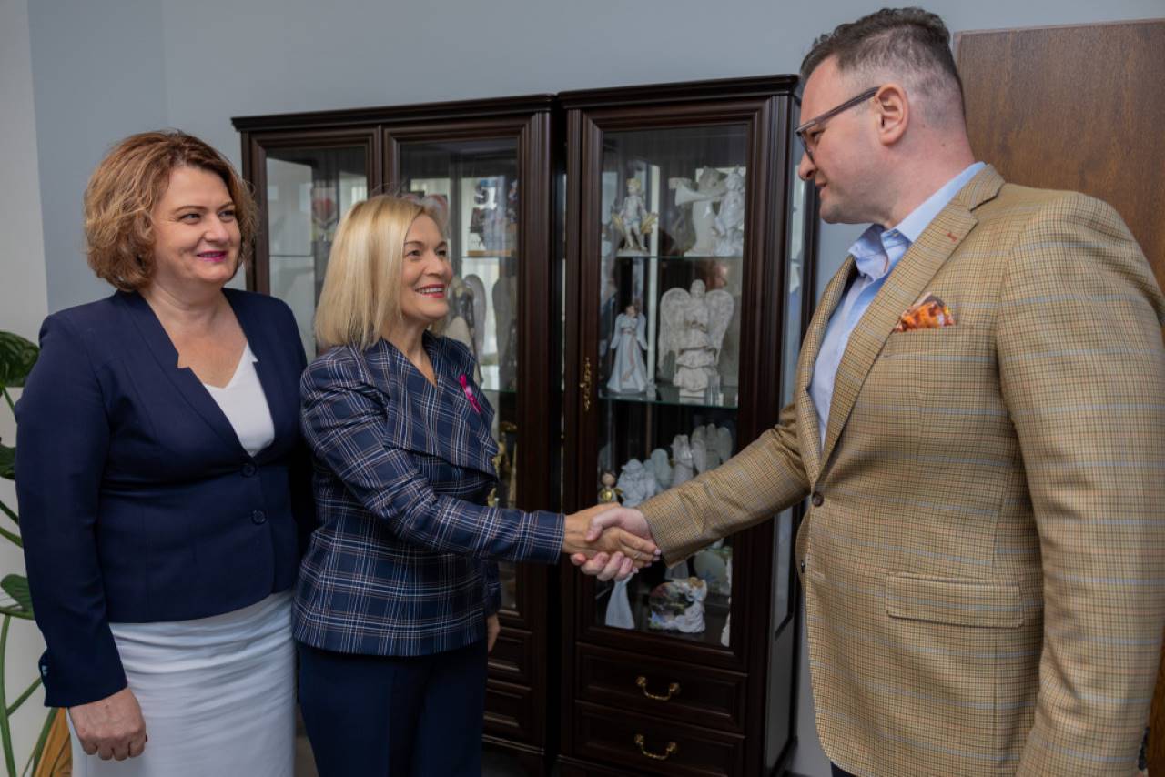 Spotkanie z ostrowieckim producentem komponentów dla przemysłu obronnego