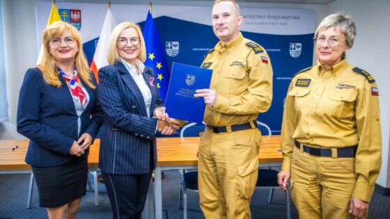 Nowoczesne drony wzmocnią bezpieczeństwo w Świętokrzyskiem! Podpisano umowy z KWP i KW PSP Kielce